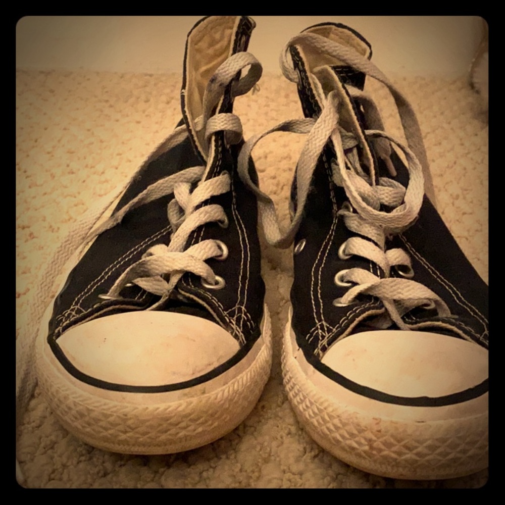 black converse size 3